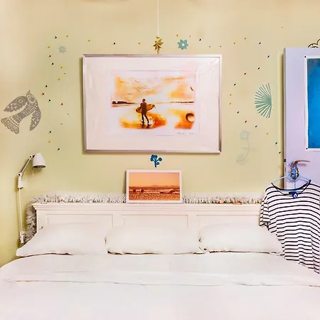 The Eclectic Yard -famous For Its Design Tatil Evi