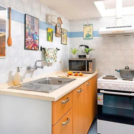 The Eclectic Yard -famous For Its Design Tatil Evi Rhodes City
